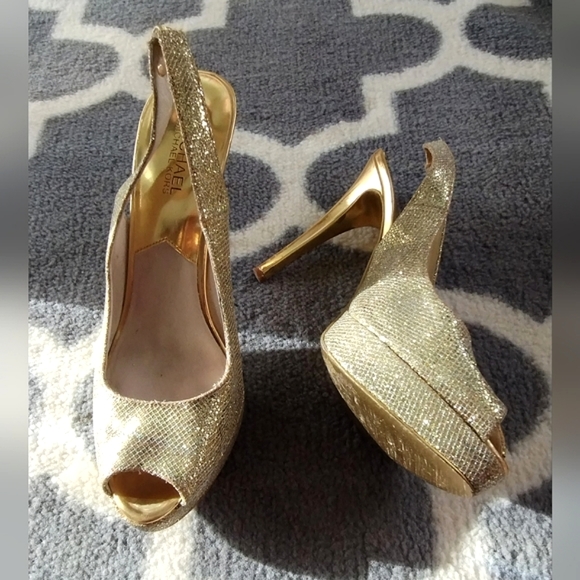 Michael Kors "York" Gold Glitter Peep Toe Slingbacks - Picture 8 of 15